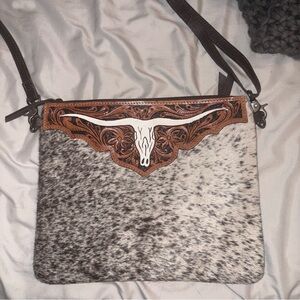 Cowhide Crossbody Bag with Longhorn Design